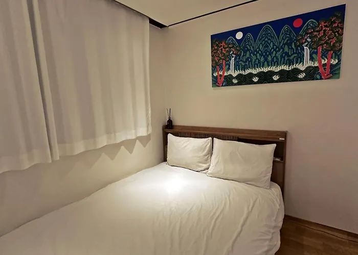Apartment Hongdae 3br 6 Queen Beds 6 Min Walk Seoul